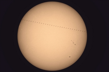 Stellarvue 130 Apo Triplet - ISS Transits the Sun