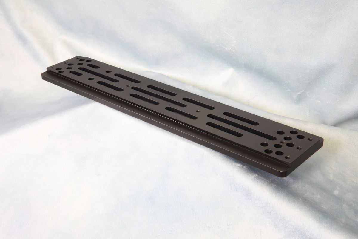 D rail - 19" (TP019)