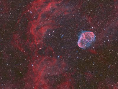 SVQ100 images the Crescent Nebula